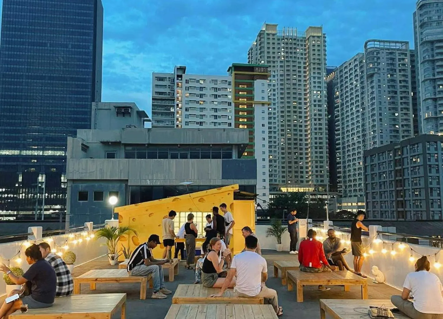Cheese Hostel Manila Makati City
